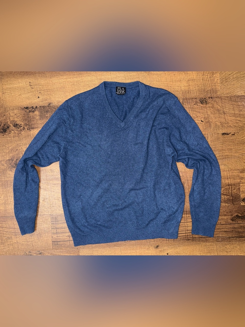 Jos. A. Bank Men's Cashmere V-Neck Sweater in Heathered Blue